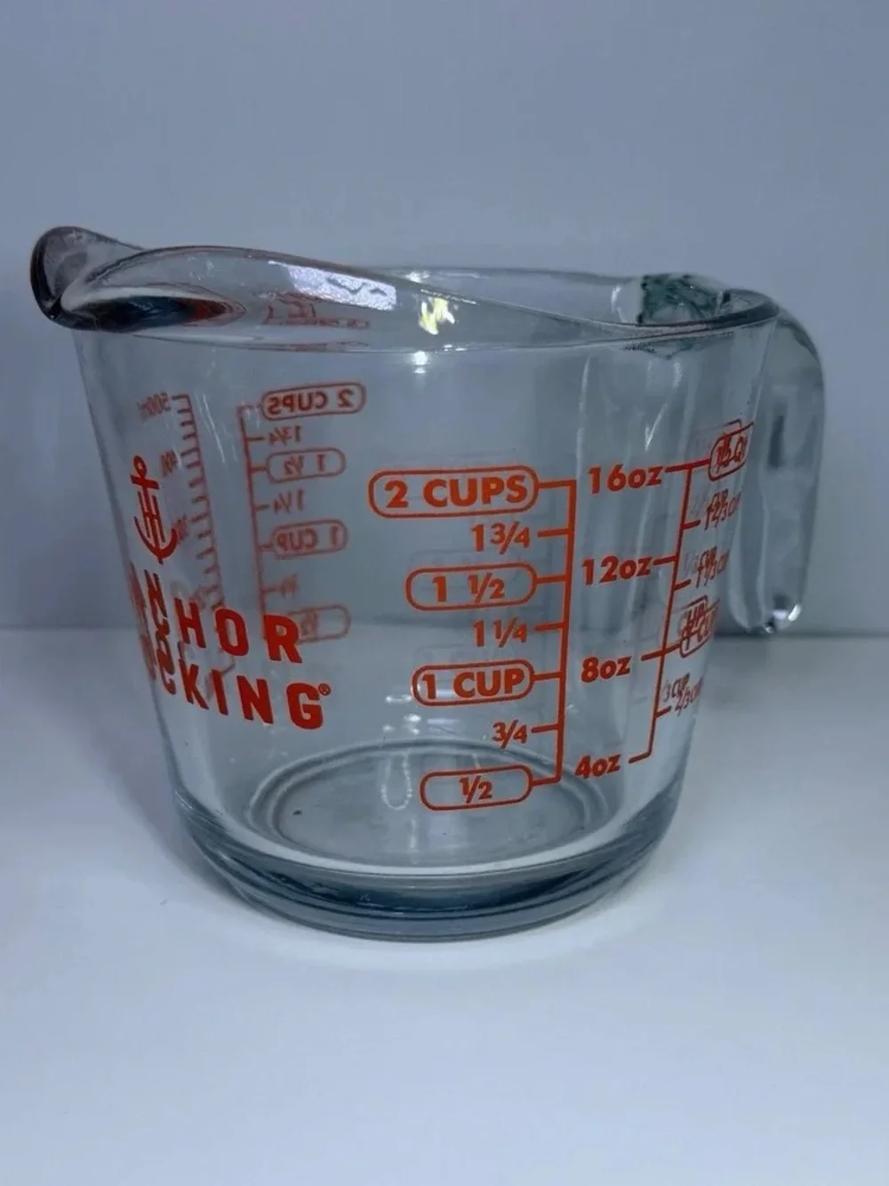 Clear Glass Measuring Cup with Red Markings - 2 Cup Capacity